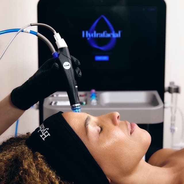Deluxe Hydrafacial Membership at AESTHETICS WITH GIANNA in WEST BLOOMFIELD, MI